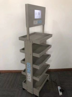 Giá trưng bày chai bằng gỗ mới đến cho các sản phẩm chăm sóc sức khỏe